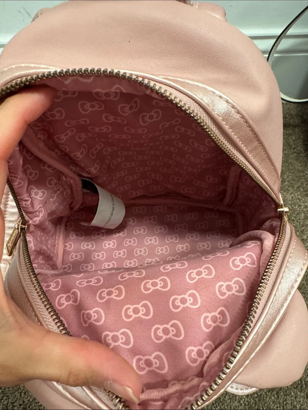 Loungefly loves hello kitty mini backpack